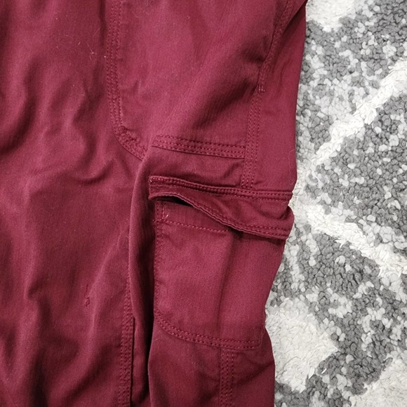 The north face red women's sise small pants - Picture 5 of 10